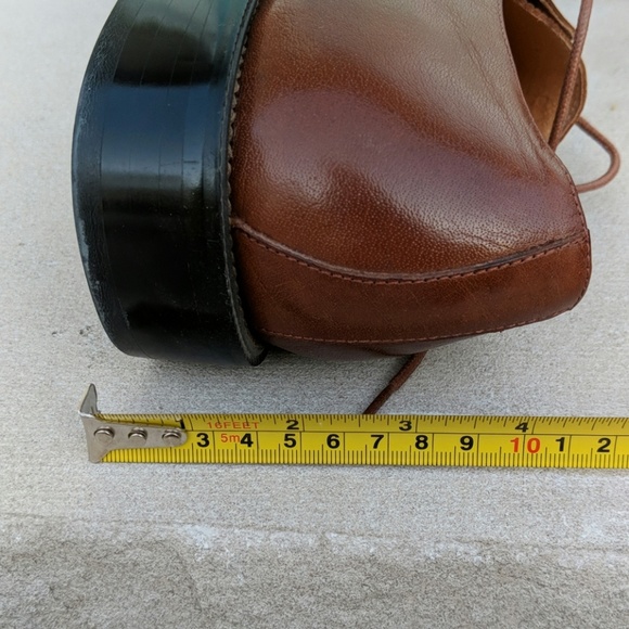 L A Milano Italy men's lace-up dress shoe cognac